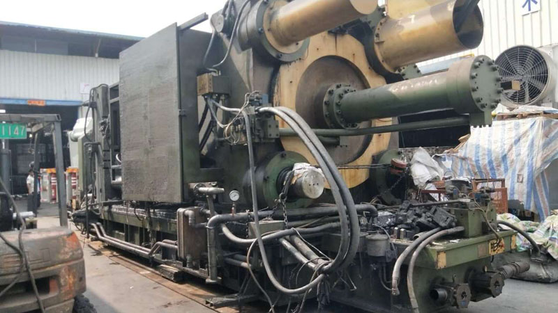 ѹ��������